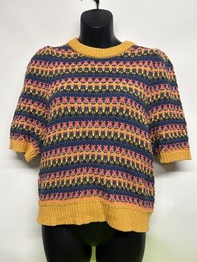 Short-Sleeve Multicolor Knit Sweater - Yellow Accent